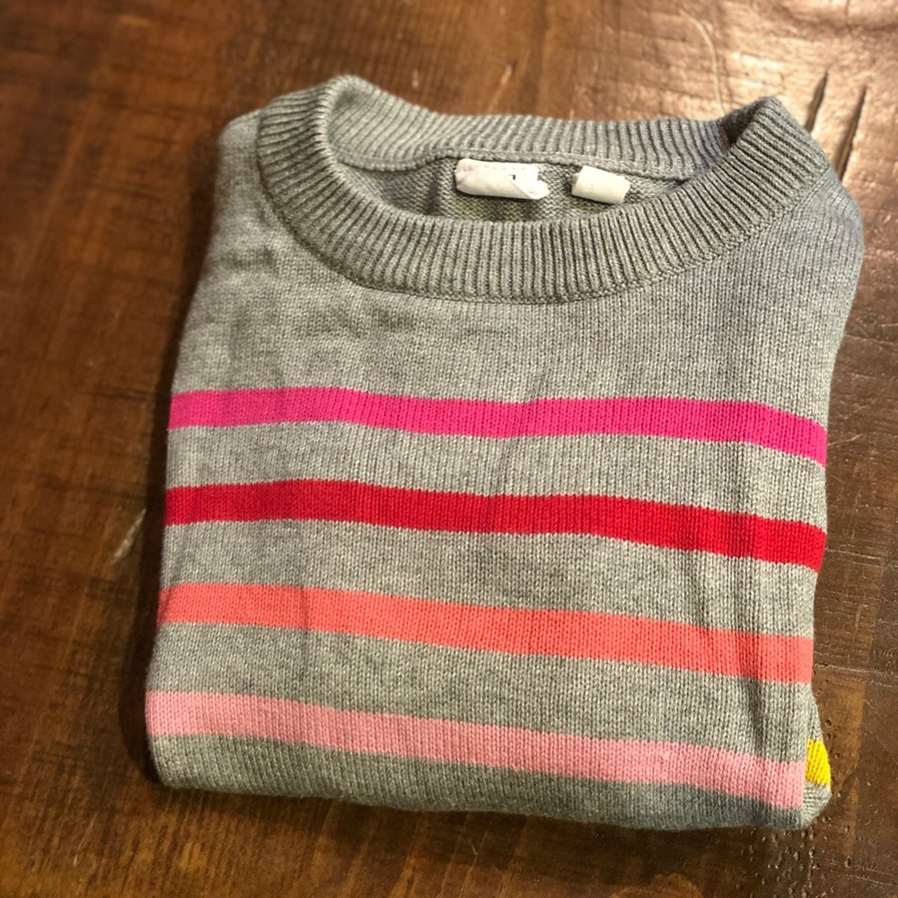 Girls Gap light rainbow sweater.
